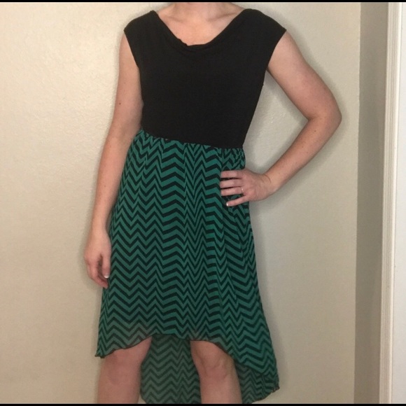 Enfocus Studio Dresses & Skirts - ❄️ Women’s Black and Teal Striped Hi Low Dress 8